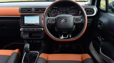 Салон Citroen C3 Mk3